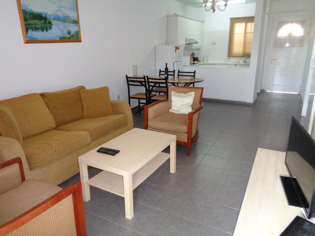 Santa Barbara Complex Apartment Limassol Exterior photo